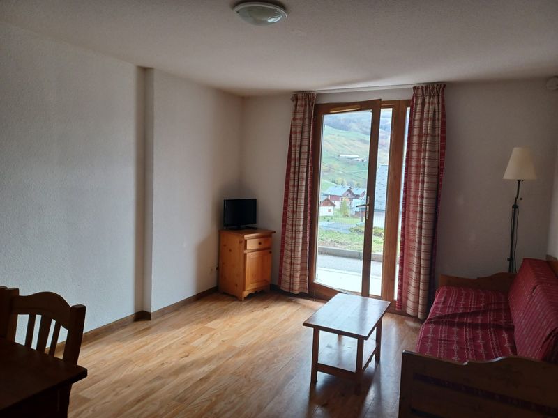 Appartement Albiez-Montrond, 2 pièces, 4 personnes - Appartement spacieux à 300m des pistes et commerces, balcon sud, parking. Confortable FR-1-618-23 - Albiez Montrond