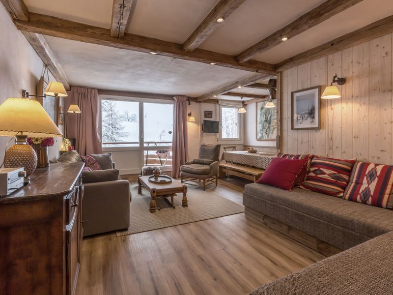 Charmant appartement rénové avec balcon sud, proche des pistes et commodités à Val-d'Isère FR-1-694- - Val d’Isère Centre