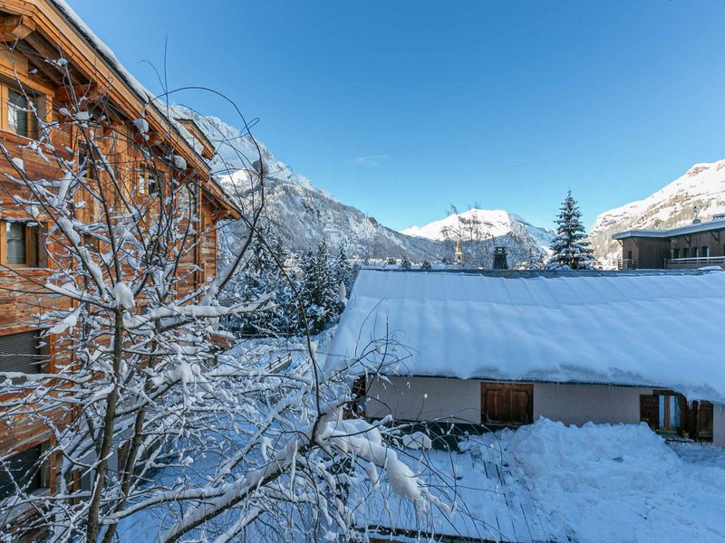 Bel appartement 3 pièces avec balcon, proche des pistes et du Vieux Village, WiFi inclus FR-1-694-25 - Val d’Isère Centre