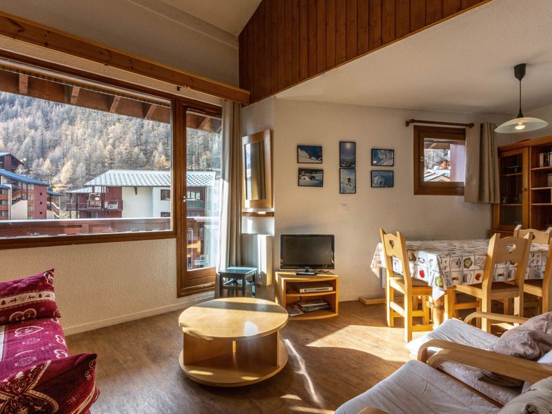 Appartement Val-d'Isère, 1 pièce, 6 personnes - Charmant studio avec cabine et mezzanine à Val-d'Isère, WIFI, balcon sud, 6 pers. FR-1-694-308 - Val d’Isère Centre