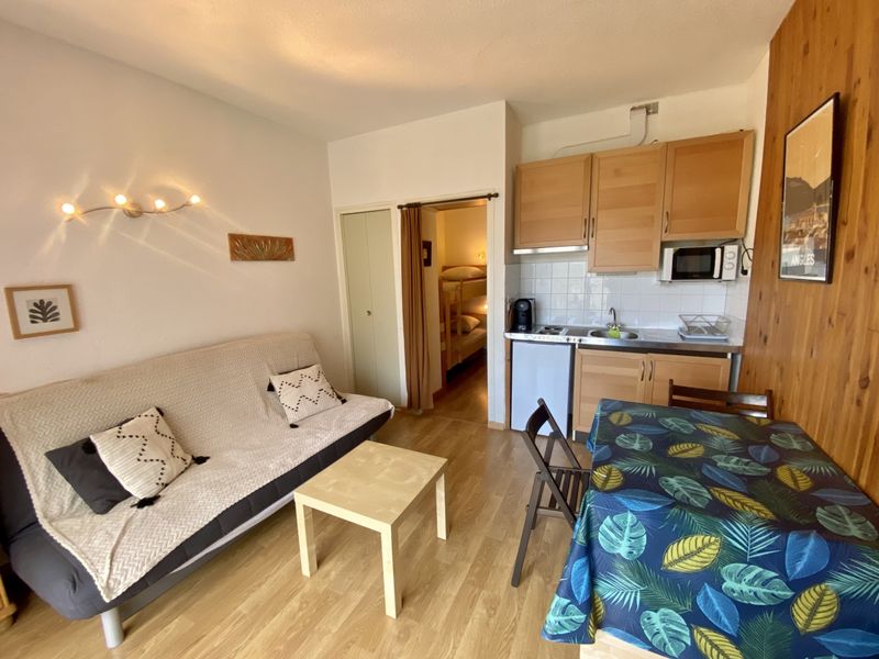 Studio Les Angles, 1 pièce, 4 personnes - Les Angles - Studio Cabine avec Balcon, Ascenseur et Parking - 4 Pers FR-1-758-4 - Les Angles