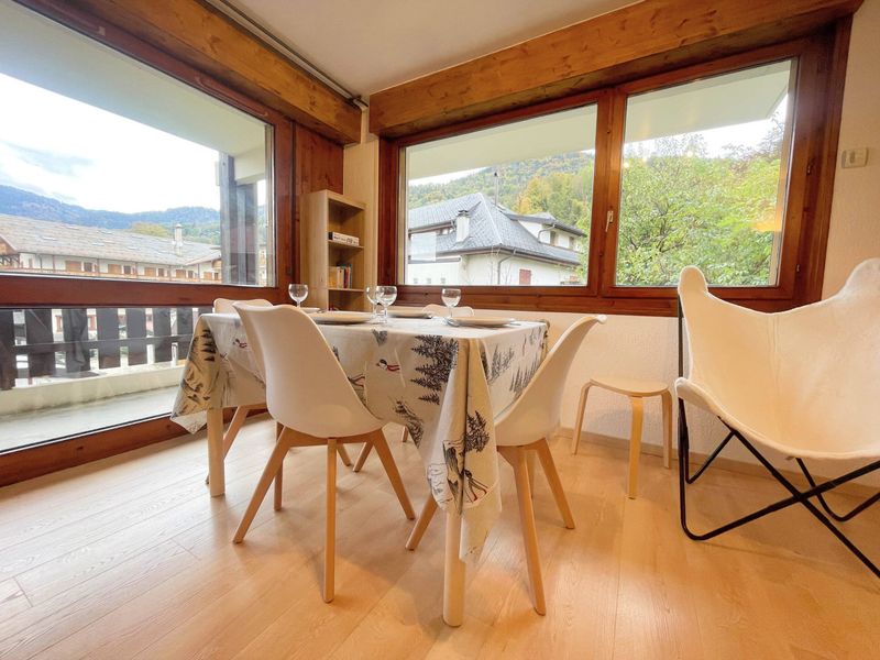 Appartement Samoëns, 2 pièces, 4 personnes - Appartement rénové au centre du village avec balcon et accès skibus FR-1-624-145 - Samoëns