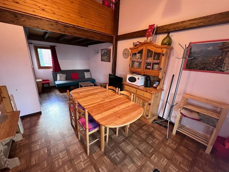 Chalet Les Angles, 3 pièces, 6 personnes - Chalet Mitoyen au Cœur des Angles, Proche Pistes et Commerces, 2 Ch, Mezzanine, Balcon FR-1-593-98 - Les Angles