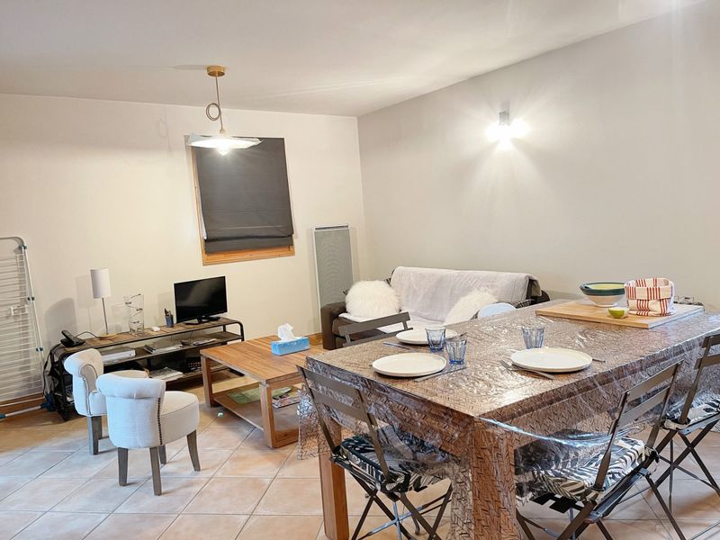 Appartement Samoëns, 3 pièces, 5 personnes - Appartement cosy avec piscine, terrasse et parking, proche du centre et des commodités, arrêt ski-bu - Samoëns