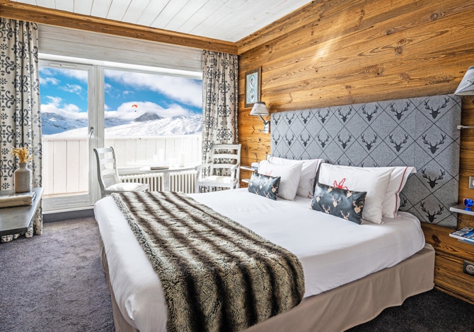 Chambre Privilège 2 Adultes avec petit-déjeuner - Hôtel Les Campanules 4* - Tignes 2100 Le Lac