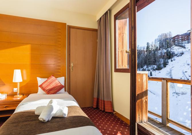 Chambre Classique Vue Imprenable 2 Adultes avec petit-déjeuner - Hôtel La Plagne Le Terra Nova - Plagne Centre