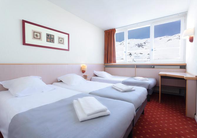 Essentiel Chambre 5 personnes avec Vue Montagne pour 2 adultes en Demi pension - Belambra Clubs Les Menuires - Neige Et Ciel - Les Menuires Croisette