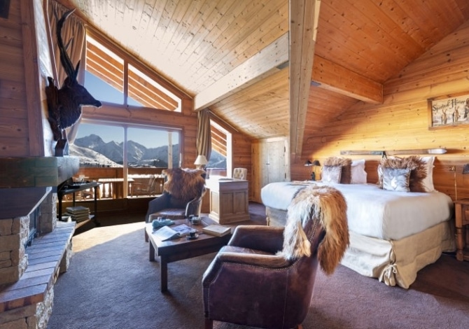 Chambre Prestige Hugo 4 Personnes avec petit-déjeuner - Hôtel Au Chamois D’Or 5* - Alpe d'Huez