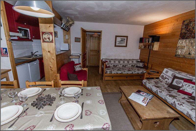 5 pièces 8 personnes - LES CHALETS DE SOLAISE - Val d’Isère Centre