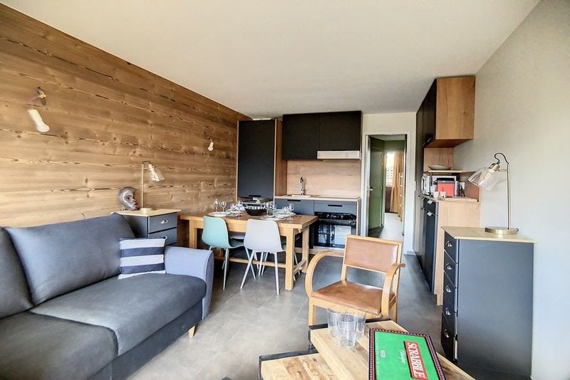 2 pièces 6 personnes - Appartements LES CHARMETTES - Les Menuires Croisette