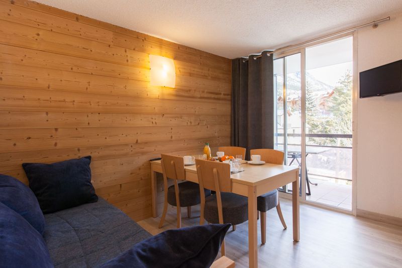 2 pièces 5 personnes - Appartements RELAIS DE LA GUISANE - Serre Chevalier 1200 - Briançon