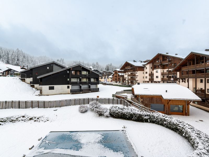 2 pièces 4 personnes vue montagne et vue pistes de ski et vue piscine - Appartement Les Eterlous 25 - Appt vue pistes 4 pers - Morillon 1100 Les Esserts