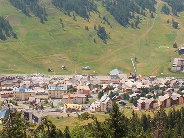 Studio central à Montgenèvre avec balcon, parking et accès facile aux pistes FR-1-266-102 - Montgenèvre