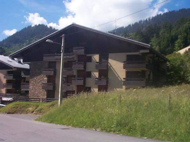 Studio cosy pour 4 personnes avec balcon, à 300m du télésiège de Barbossine à Châtel FR-1-198-146 - Châtel