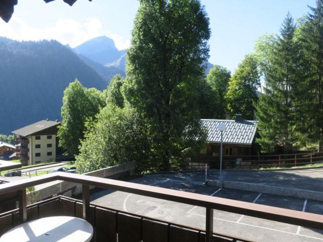 Studio cosy pour 4 personnes avec balcon, à 300m du télésiège de Barbossine à Châtel FR-1-198-146 - Châtel