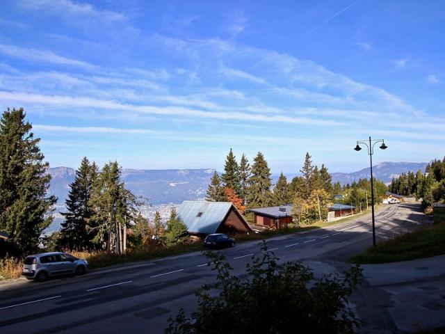 Studio cabine avec balcon, proche des pistes, bien équipé, idéal pour 4 personnes FR-1-340-195 - Chamrousse