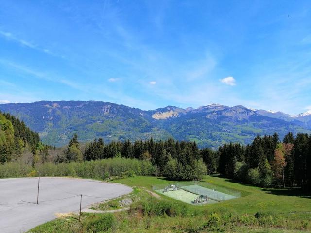 Appartement 4 pièces pour 8 personnes avec balcon à 100m des remontées mécaniques à Morillon FR-1-41 - Morillon 1100 Les Esserts