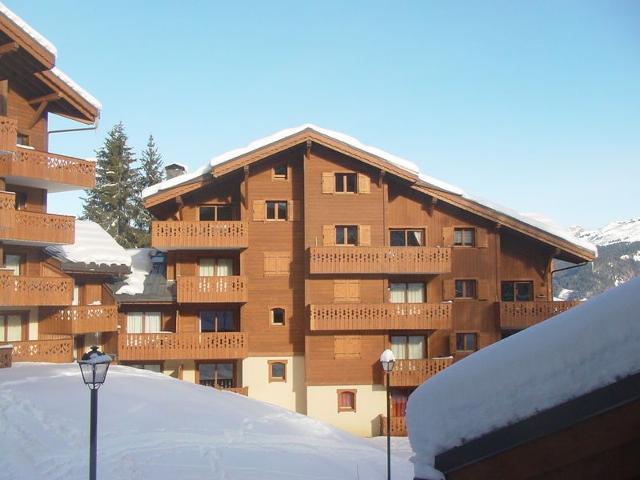 Morillon 1100: T3, 7 pers, animaux admis, parking, Wifi, 50m des pistes FR-1-412-15 - Morillon 1100 Les Esserts