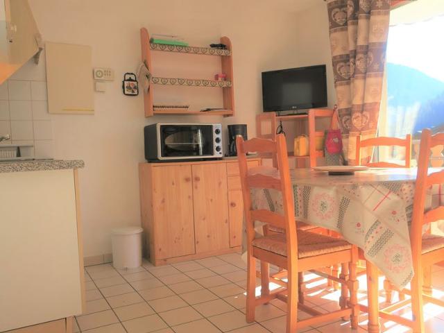 Charmant studio avec balcon, parking, et équipements cuisine pour 4 personnes à Châtel FR-1-198-152 - Châtel