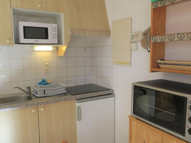 Charmant studio avec balcon, parking, et équipements cuisine pour 4 personnes à Châtel FR-1-198-152 - Châtel