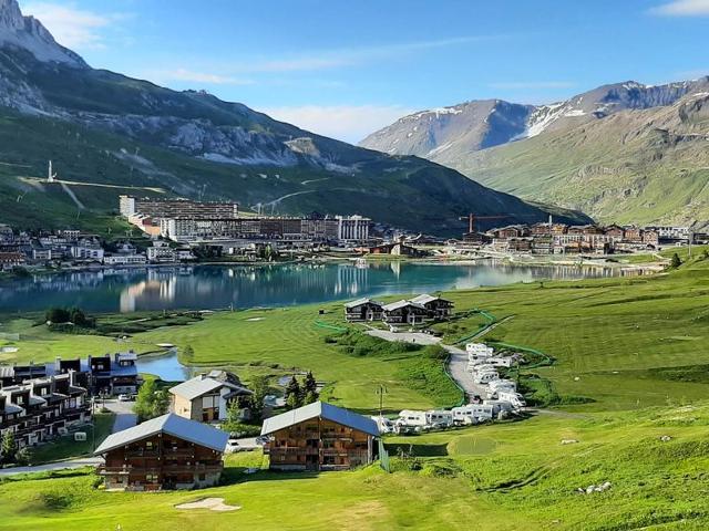 Studio avec vue montagne et lac à Tignes, balcon, cuisine équipée, TV FR-1-449-41 - Tignes Val Claret