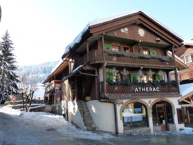 AMBIANCE CHALET - La Clusaz