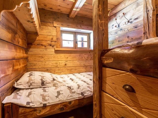 Appartement de Charme 5 Chambres, Centre de La Clusaz, Cheminée, Wifi, Parking, Animaux Admis FR-1-4 - La Clusaz