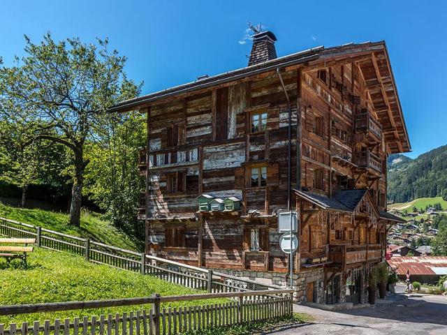 Appartement de Charme 5 Chambres, Centre de La Clusaz, Cheminée, Wifi, Parking, Animaux Admis FR-1-4 - La Clusaz