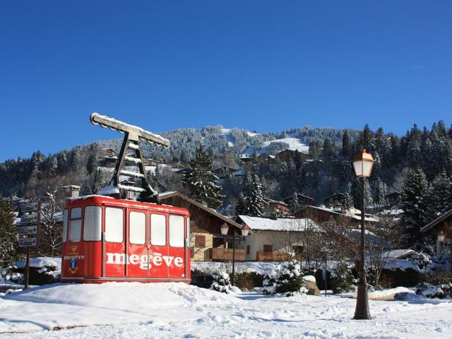 Studio Confortable avec Balcon, Centre de Megève, Parking, Ascenseur FR-1-453-110 - Megève