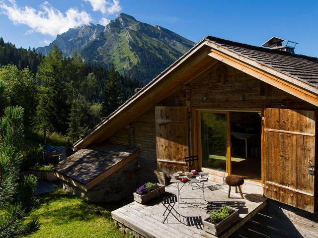 Chalet 5 chambres, Sauna, Bain Norvégien, Wifi, 12 pers. à La Clusaz FR-1-437-57 - La Clusaz