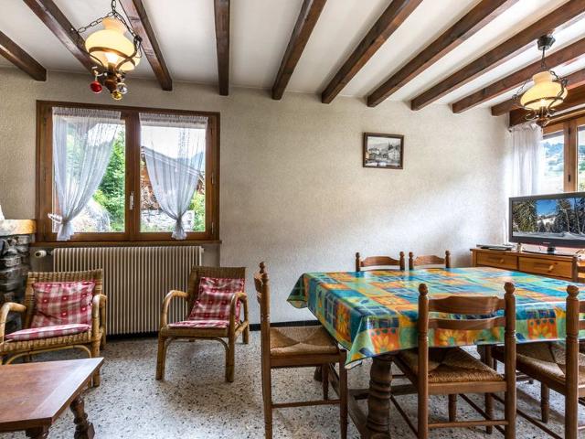 Appartement 2 chambres centre village - Proche pistes, cheminée, animaux admis FR-1-437-41 - La Clusaz