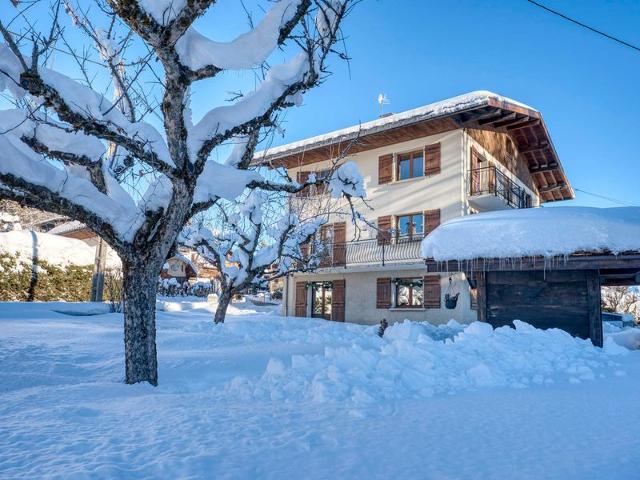 Charmant 2 pièces à Megève, proche du centre et des télécabines, avec balcon et parking FR-1-453-120 - Megève