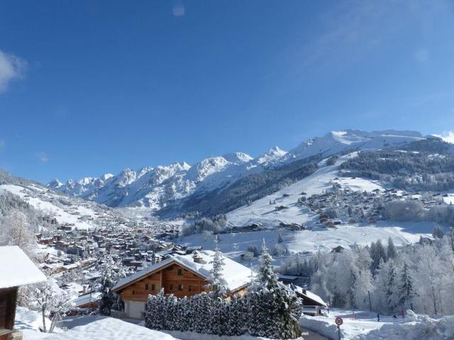 Chalet 4 ch, proche pistes, idéal familles/amis, WIFI FR-1-437-56 - La Clusaz