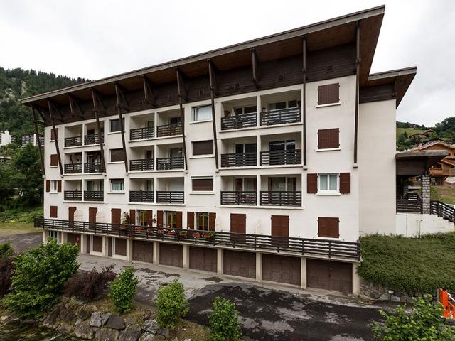 Appartement familial au pied des pistes, 3 chambres, 2 salles de bain, garage - Proche village FR-1-437-34 - La Clusaz