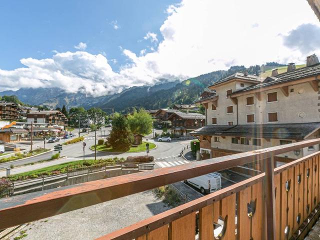 Appartement 4 Pièces au Centre du Village - Proche Pistes, Wi-Fi, Parking, Balcon FR-1-437-24 - La Clusaz