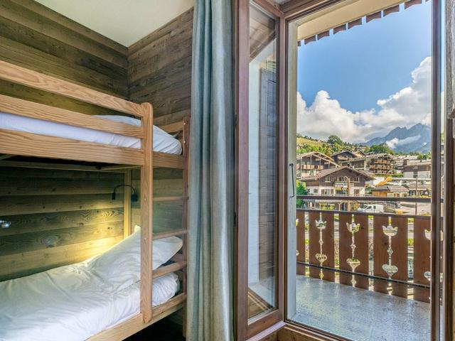 Appartement 4 Pièces au Centre du Village - Proche Pistes, Wi-Fi, Parking, Balcon FR-1-437-24 - La Clusaz