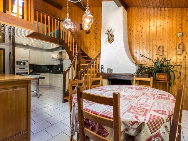 Duplex 2 chambres au centre village, proche pistes, avec garage et balcon FR-1-437-28 - La Clusaz