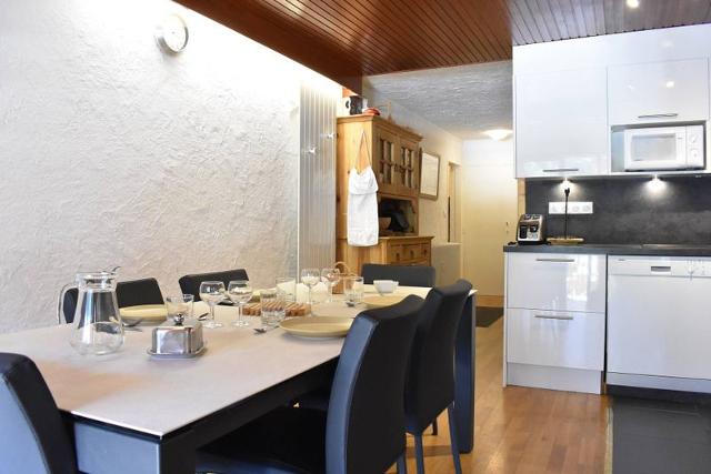 Appartement Croix De Verdon MRB200-0J4 - Méribel Centre 1600 