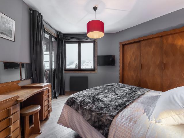 Appartement rénové 5 chambres avec balcon, cheminée et Wifi à 400m du centre de Megève FR-1-453-170 - Megève