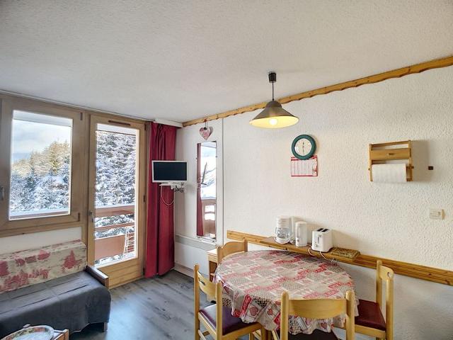 Studio cabine pour 4 pers, 21m², skis aux pieds, balcon, Reberty 1850, proximité commerces et animations FR-1-178-298 - Les Menuires Reberty 1850