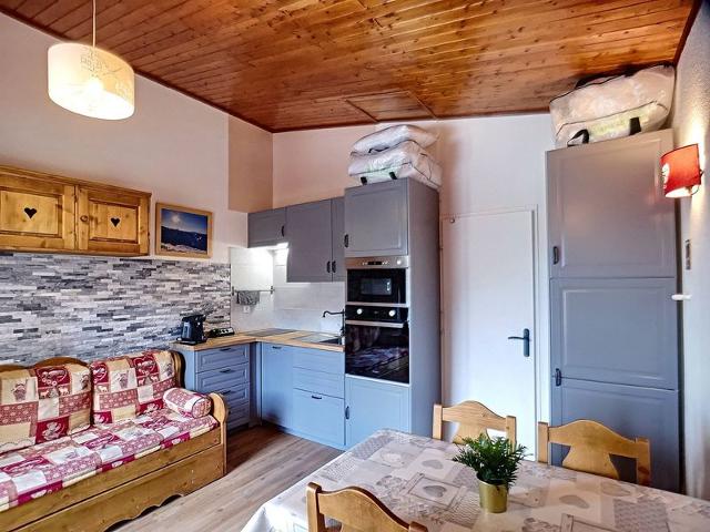 Studio cabine rénové 4 pers 24m², au pied des pistes, Les Menuires FR-1-178-183 - Les Menuires Bruyères