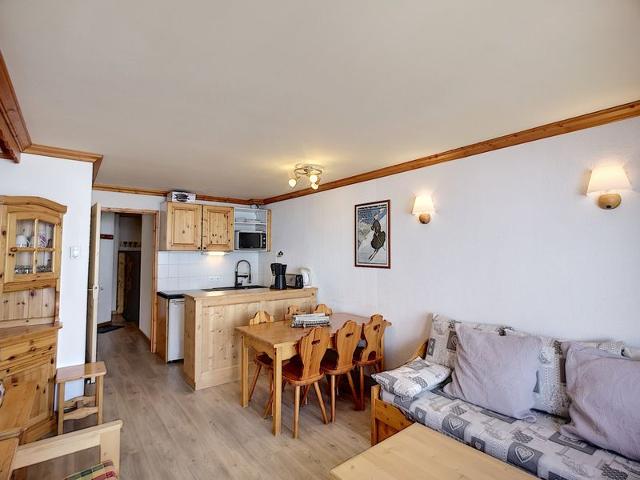 Appartement 3 pièces, 6 pers., 45m², Résidence Les Valmonts, sud-ouest, accès direct aux pistes, Les - Les Menuires Bruyères