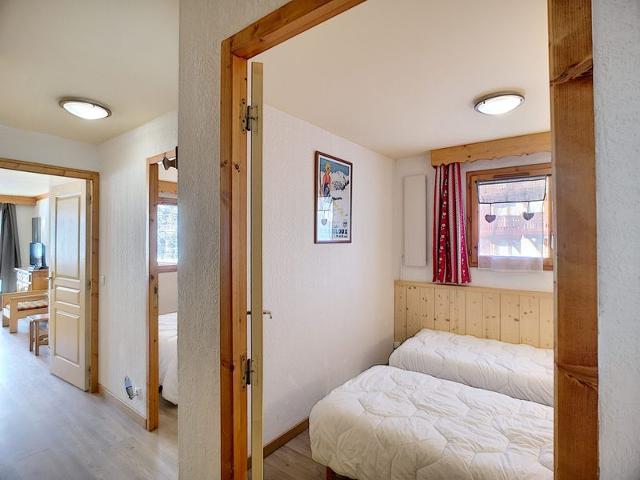 Appartement 3 pièces, 6 pers., 45m², Résidence Les Valmonts, sud-ouest, accès direct aux pistes, Les - Les Menuires Bruyères