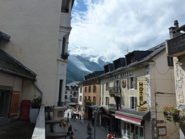 Chamonix centre: Appartement 2 chambres, terrasse, 4-6 pers, proche commerces FR-1-507-16 - Chamonix Centre