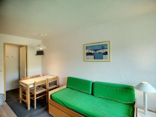 2 pièces près des pistes - 4 pers - 26m² - 1 chambre - PARKING FR-1-178-330 - Les Menuires Reberty 1850