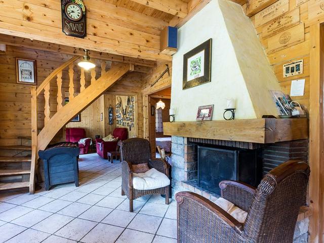 Chalet 10 pers à La Clusaz - 5 ch - Calme - Cheminée - Animaux admis - Parking FR-1-437-73 - La Clusaz