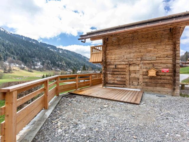 Chalet Chaleureux - 1 Ch - 4 Pers - Terrasse - Parking FR-1-437-75 - La Clusaz