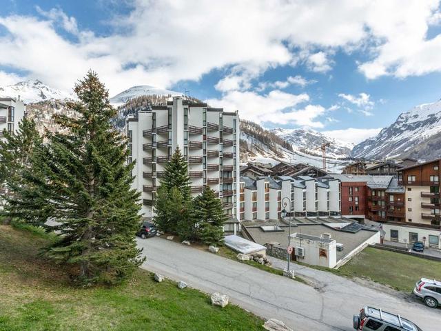 Appartement de charme centre ville, 6-7 pers, proche pistes et commerces, WiFi FR-1-519-13 - Val d’Isère Centre