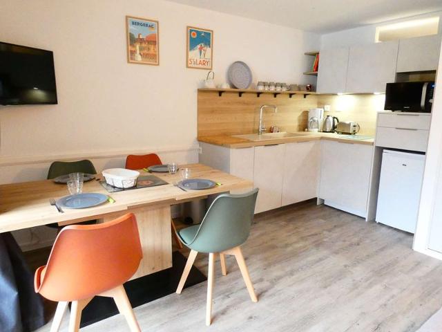 Appartement T2 à Saint-Lary-Soulan avec Balcon, Parking et équipements pour 6 personnes FR-1-457-228 - Saint Lary Soulan