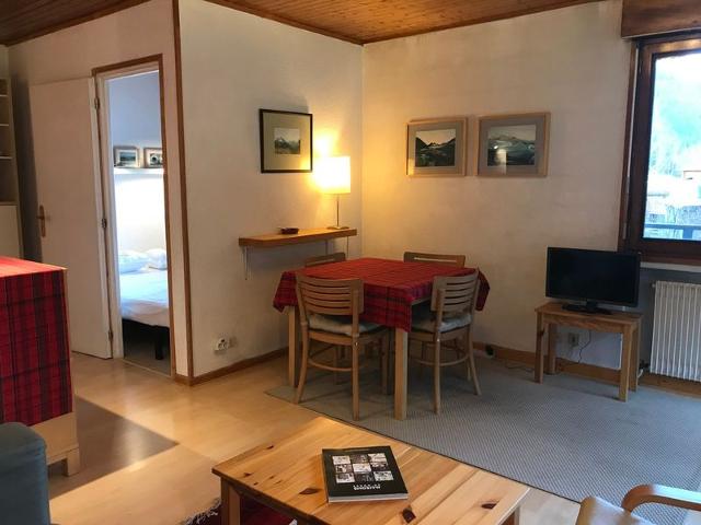 Appartement T2 avec balcon, parking et WIFI à Chamonix FR-1-507-45 - Chamonix Les Praz